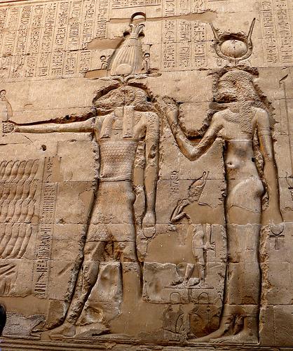 L'offrande de Pharaon à Esna