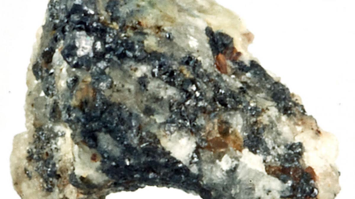 Une météorite étrange de quasicristal analysée